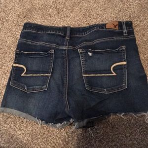 Like new American Eagle size 14 shorts
